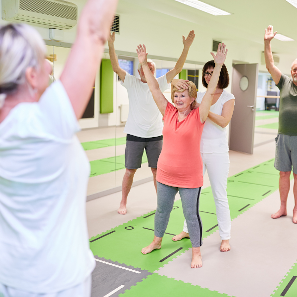 Pflegedienst und Betreuungsdienst-Alltagshilfe CuraVital-Spaziergang und Bewegung Pflegedienst und Betreuungsdienst-Alltagshilfe CuraVital-Spaziergang und Bewegung